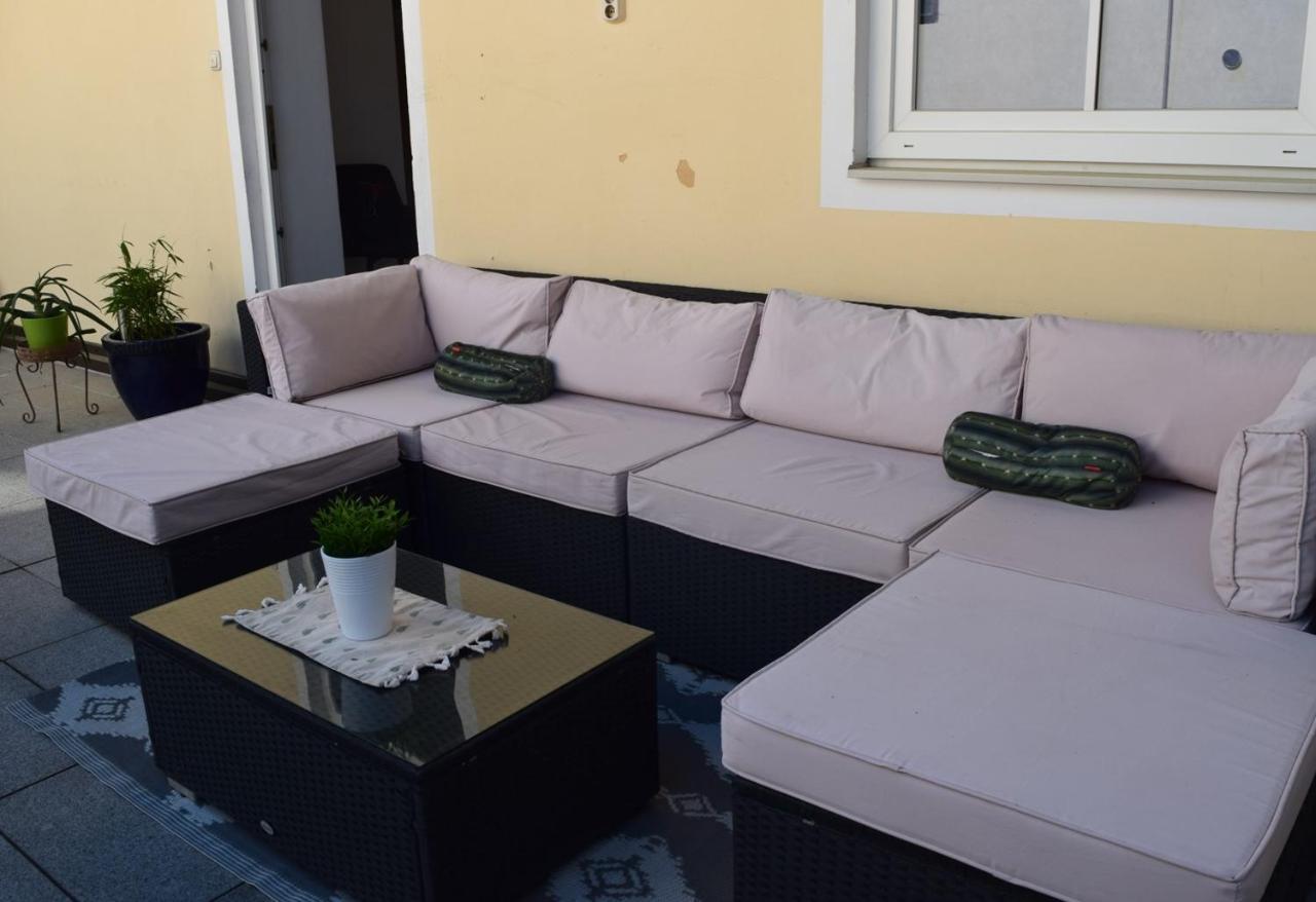 Bullsliving Seeapartment 1 Am Corso Velden am Wörthersee Exterior foto